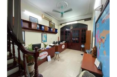 Cực hiếm Đống Đa view Hồ Hoàng Cầu, vỉa hè bát ngát